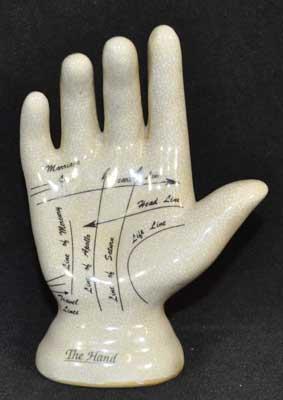 PORCELAIN SMALL HAND BENT FINGERS