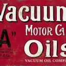 VACUUM MOTOR CAR OILS HEAVY METAL SIGN