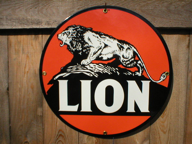 LION PORCELAIN-OVERLAY SIGN METAL GAS STATION ADV SIGNS