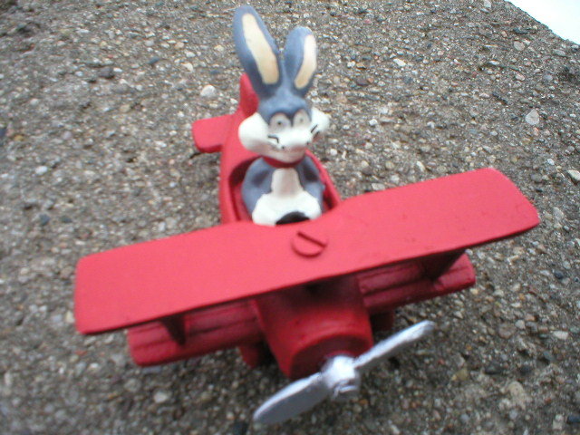 BUGS BUNNY RED AIRPLANE CAST IRON