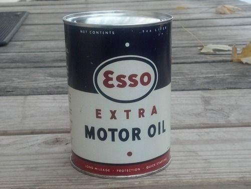 NEW ESSO EXTRA MOTOR OIL 32 FL. OZ. METAL CAN