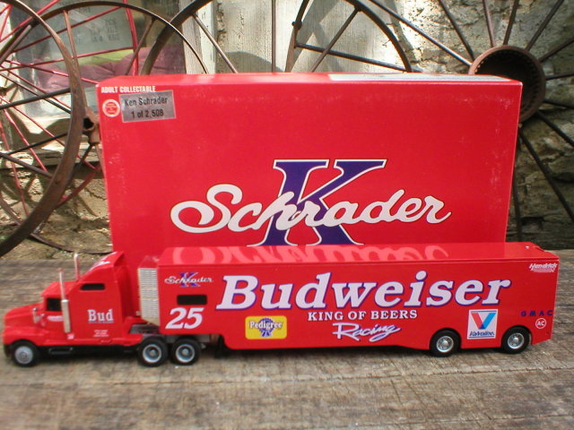 KEN SCHRADER DIECAST BUDWEISER 1995 1:64 TRANSPORTER S