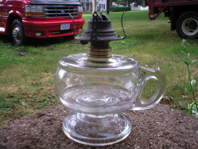 OLD ANTIQUE OIL FINGER LAMP VINTAGE LANTERN LAMPS O