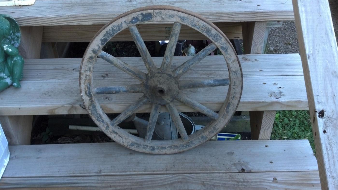 Old Wood Wagon Wheel Steel Rim Band Cabin Lodge Man Cave Home Garage Shop Decor