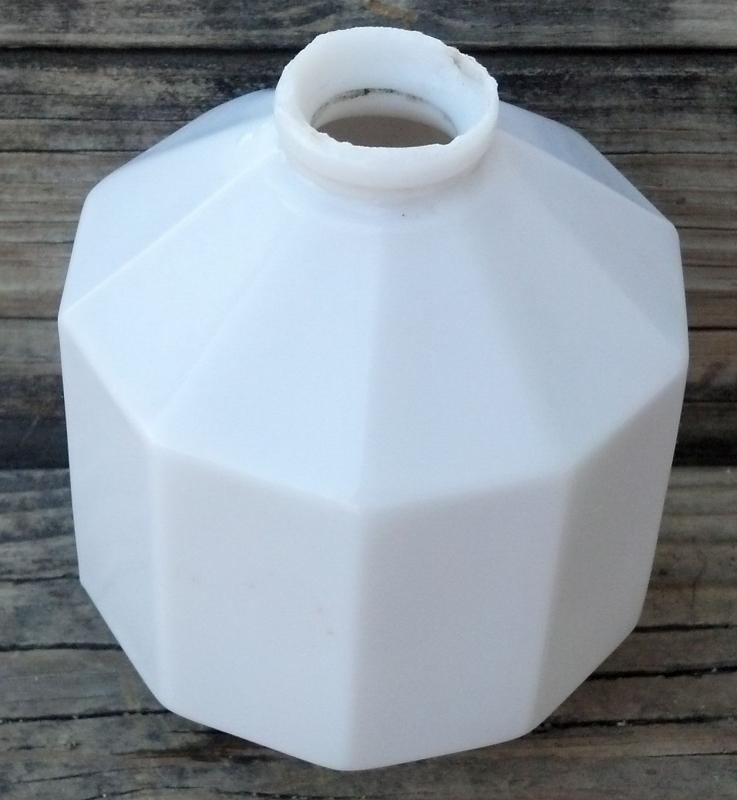 White Hexagon D&S Glass Lightning Rod Ball Farm Home Roof Garden Cupolo Decor