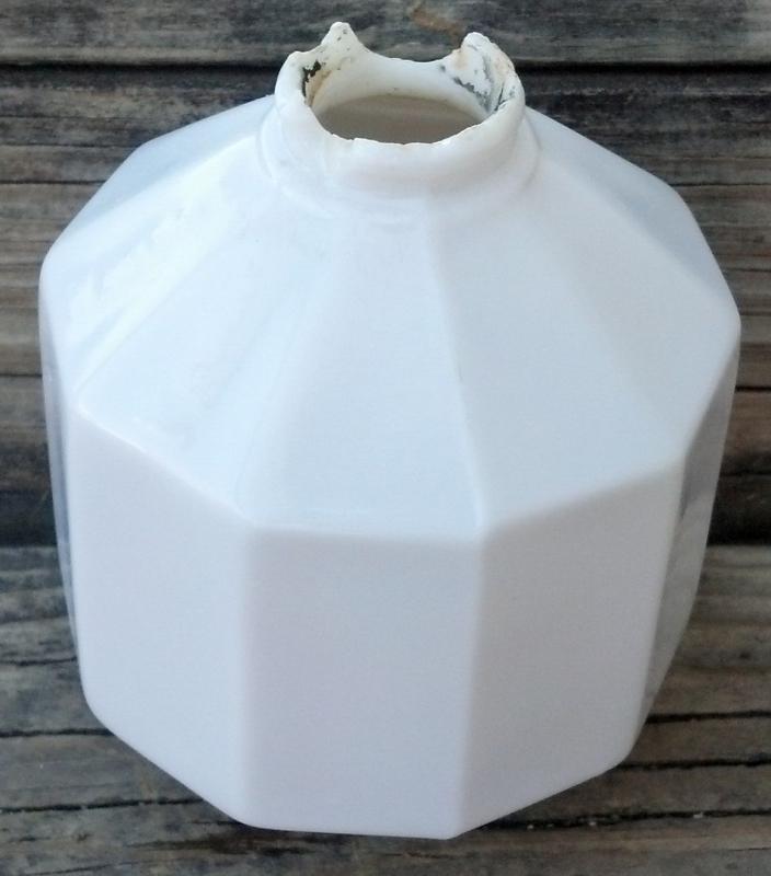 White Hexagon D&S Glass Lightning Rod Ball Farm Home Roof Garden Cupolo Decor