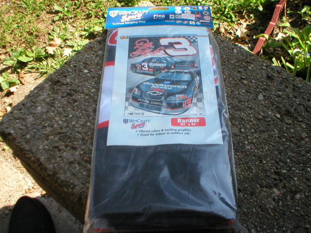 DALE EARNHARDT VERTICAL HANGING NASCAR FLAG E