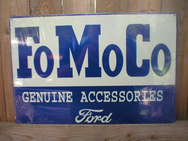 FOMOCO GENUINE ACCESSORIES FORD TIN METAL SIGN