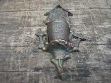 CAST IRON OUT HOUSE MATCHHOLDER COLLECTOR MATCH HOLDER