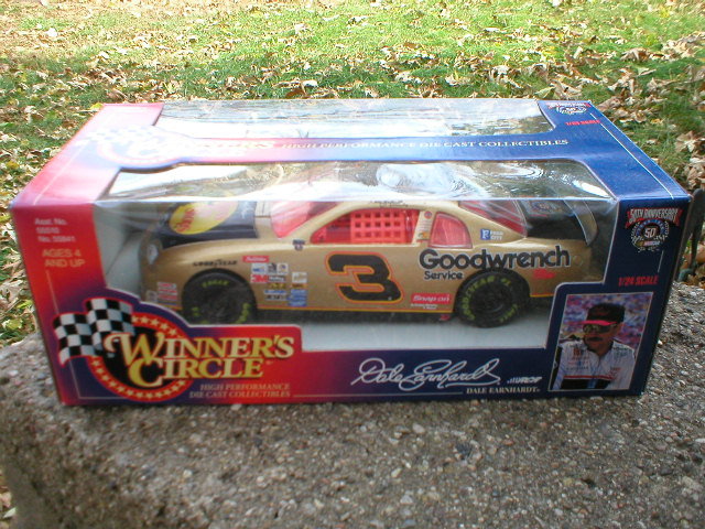 DALE EARNHARDT NASCAR 1:24 WINNERS CIRCLE DIECAST CAR E