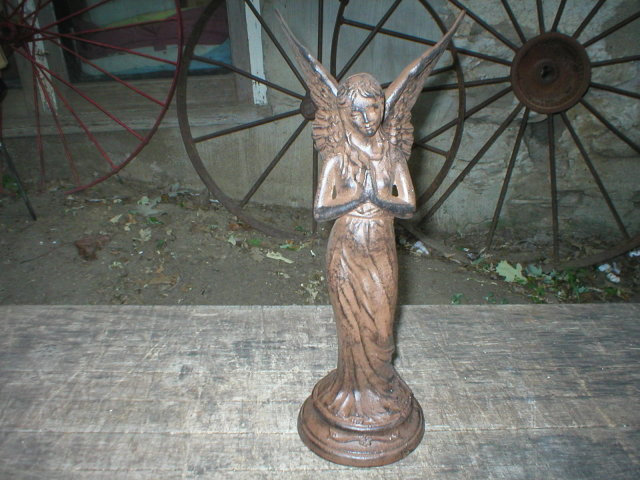 CAST IRON PRAYING ANGEL STATUE GARDEN DECK HOME DECOR A