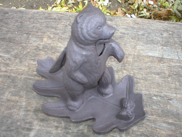 CAST IRON BEAR NUTCRACKER HOME OFFICE DECOR B
