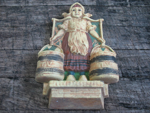 CAST IRON DUTCH GIRL MATCH HOLDER IRONWARE DECOR D