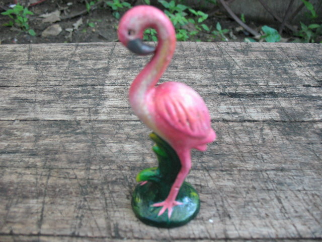 CAST IRON FLAMINGO BOTTLE OPENER IRONWARE DECOR F