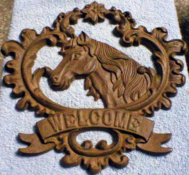CAST IRON HORSE WELCOME SIGN IRONWARE DECOR H