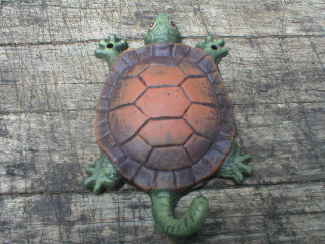 CAST IRON TURTLE HOOK IRONWARE DECOR T