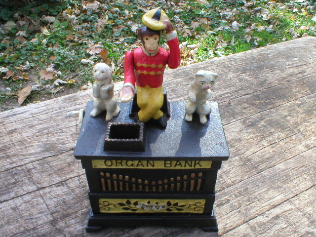 CAST IRON ORGAN GRINDER BANK DOG CAT