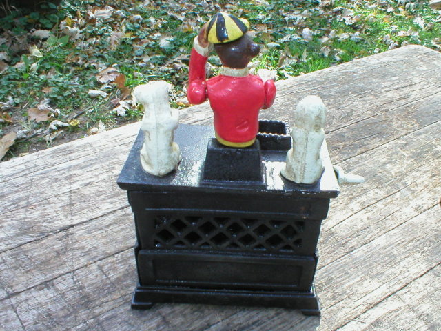 CAST IRON ORGAN GRINDER BANK DOG CAT
