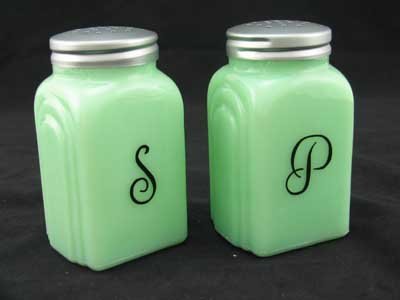 JADE JADITE ARCH SALT & PEPPER SET J
