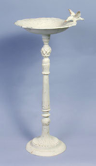 WHITE CAST IRON BIRD BATH PATIO GARDEN DECOR B