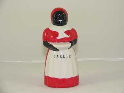 BLACK AMERICA PORCELAIN HAND PAINTED MAMMY GARLIC SHAKER