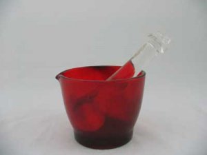 RED 8 OZ. MORTAR WITH CLEAR GLASS PESTLE