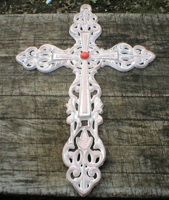 CAST IRON WHITE CROSS HOME GARDEN DECOR C