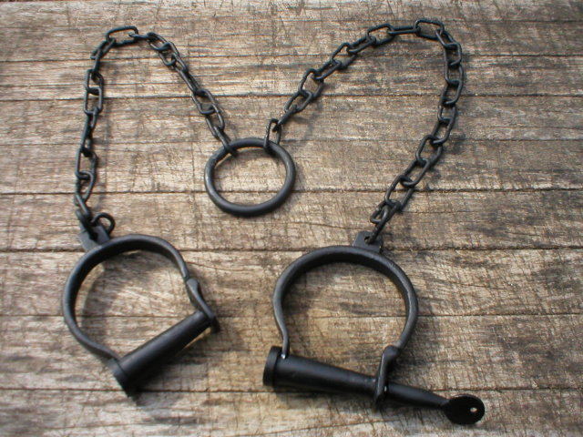 LEG CUFFS STEEL IRON SHACKLES S