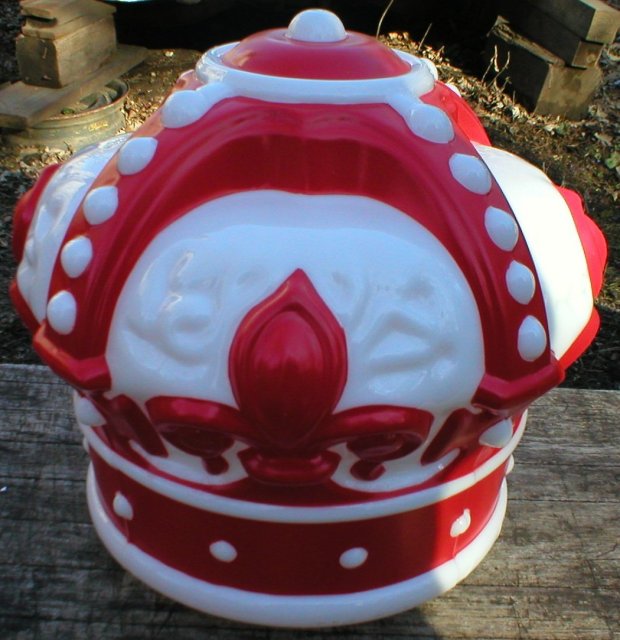 RED CROWN GASOLINE PAINTED MILK GLASS GAS PUMP GLOBE