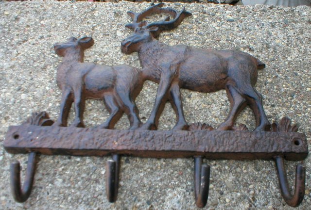 DEER FOUR-HOOK COAT RACK CAST IRON WALL HANGER