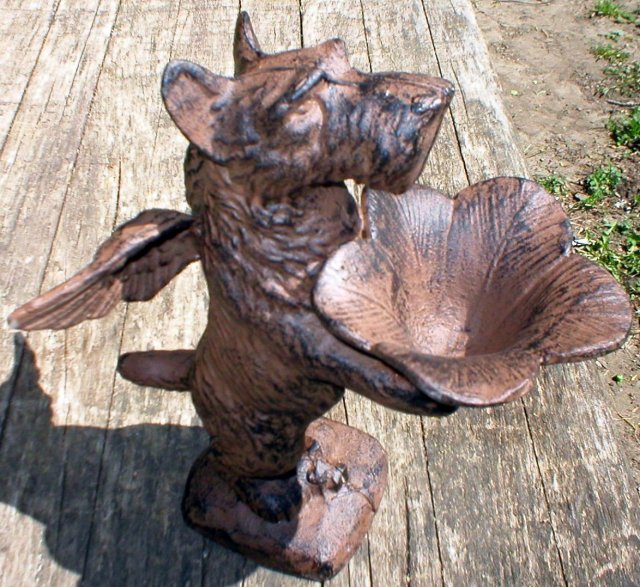 RUSTIC SCOTTIE BUTLER CAST IRON