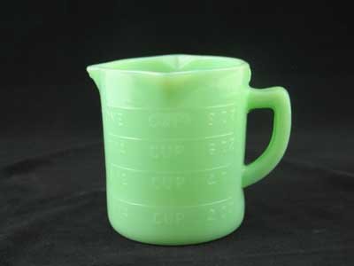 JADE JADITE JADEITE GLASS MEASURING CUP J