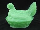 JADE JADITE JADEITE TWO PIECE HEN ON NEST H