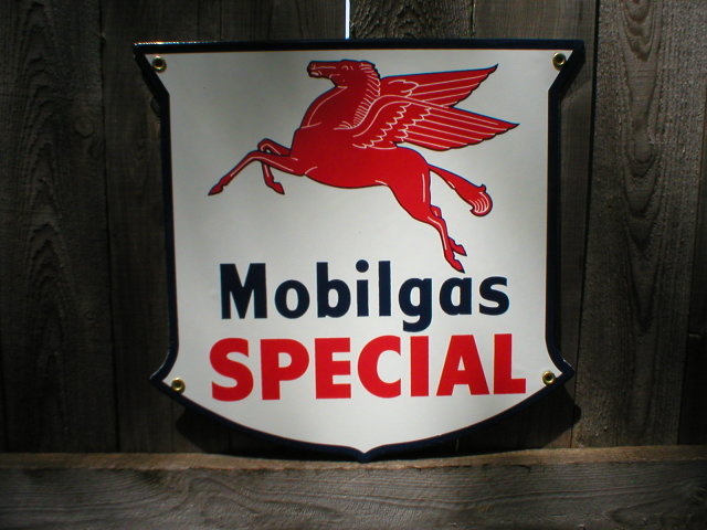 MOBILGAS SPECIAL SHIELD PORCELAIN COAT SIGN METAL ADV SIGNS