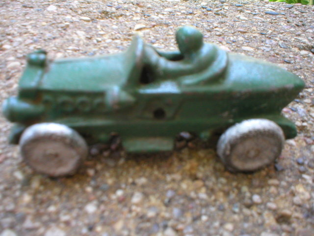 SMALL CAST IRON GREEN RACE CAR R
