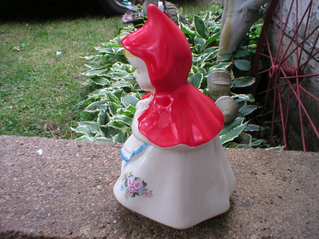 LITTLE RED RIDING HOOD COOKIE JAR COLLECTOR JARS R