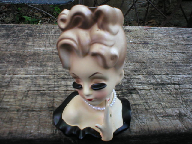 PORCELAIN HAND PAINTED LADY HEAD VASE T