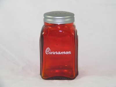 ONE RED ARCH CINNAMON SHAKER A