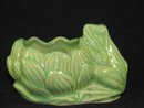 PORCELAIN GREEN FROG ON LILY PLANTER G