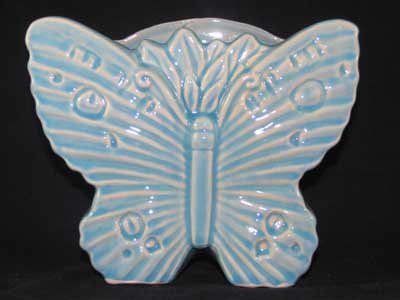BLUE PORCELAIN BUTTERFLY WALL POCKET B