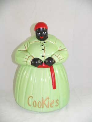 HAND PAINTED PASTEL GREEN MAMMY COOKIE JAR G