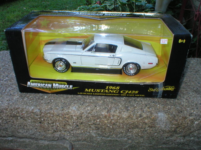 1968 AMERICAN MUSCLE 1:18 FORD MUSTANG CJ428