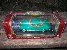 1966 GREEN DIECAST VOLKSWAGEN KARMANN GHIA
