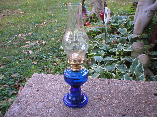 SMALL COBALT OIL KEROSENE LAMP C