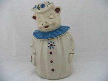 HAND PAINTED WINNIE PIG COOKIE JAR W