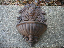 CAST IRON LION PLANTER IRONWARE DECOR A