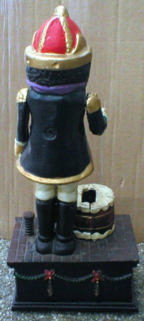 NUT CRACKER CAST IRON MECHANICAL BANK N