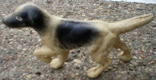 POINTER DOG BOTTLE OPENER CAST IRON A