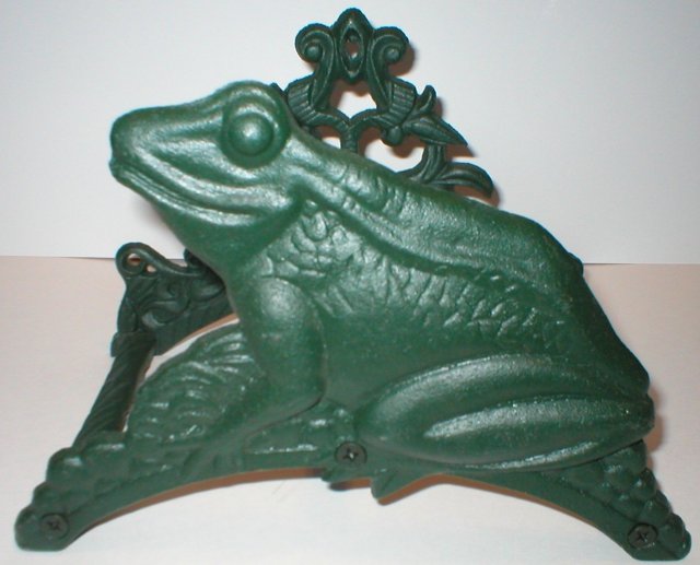 FROG HOSE HOLDER GUIDE YARD GARDEN DECOR F
