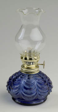 SMALL COBALT OIL KEROSENE LAMP R